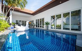 Majestic Residence Pool Villas 2 Bedrooms Private Beach
